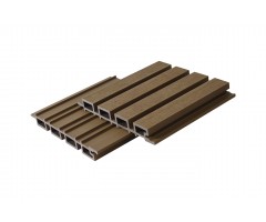 „Co-Extrusion Cladding“ WPC fasado dailylentės, 26×219×3200 mm, Teak